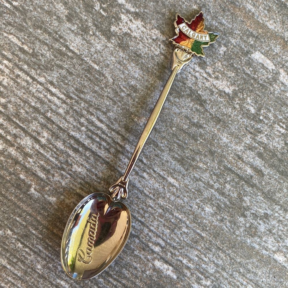 Vintage | Calgary Maple Leaf Collectors Spoon #15